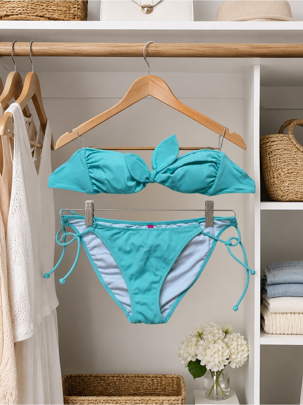 Victoria’s Secret Turquoise Tie-Front Bandeau Bikini Set